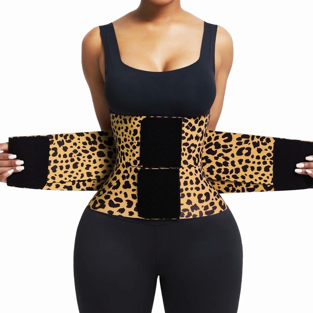 Leopard Patterned Waist Cincher
